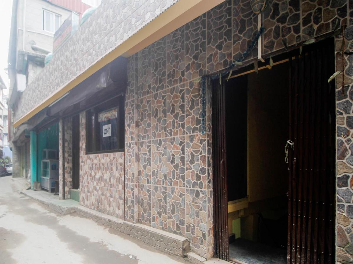 Oyo 79616 Hotel Mayur ดาร์จีลิง ภายนอก รูปภาพ