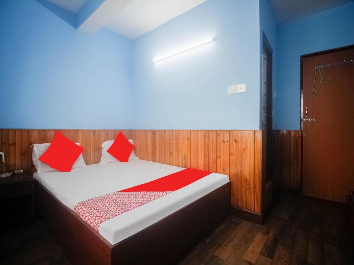 Oyo 79616 Hotel Mayur ดาร์จีลิง ภายนอก รูปภาพ